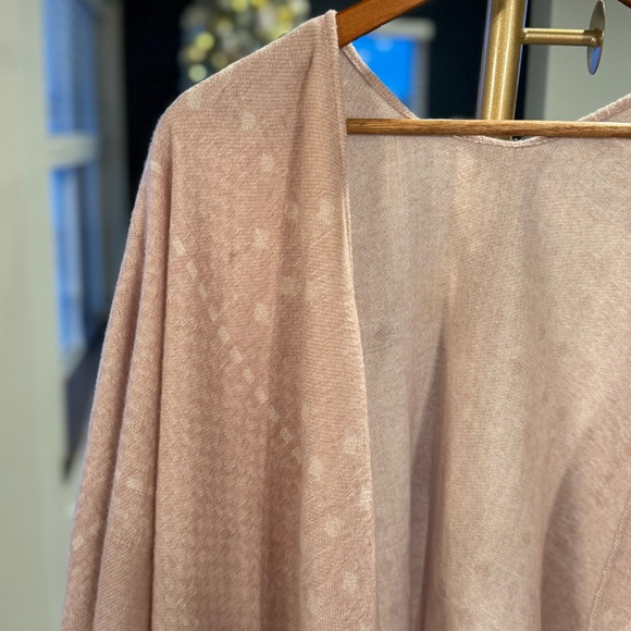 Gentle Fawn Medium/Large Blush & White Hermosa Cover Up/Kimono with Fringe Boho - Picture 3 of 10